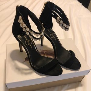 Pearl and rhinestone sexy heel